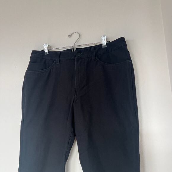 Lululemon ABC Slim *Utilitech 32" Pants in Black - Picture 4 of 8